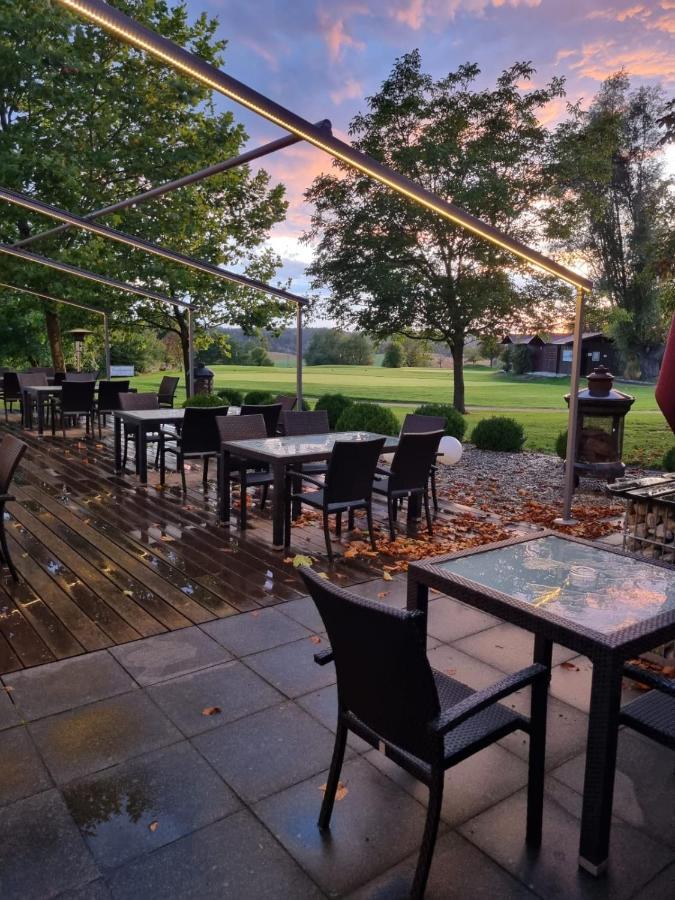 L'Ulivo Italienische Restaurant Und Pension Pleiskirchen Exterior foto
